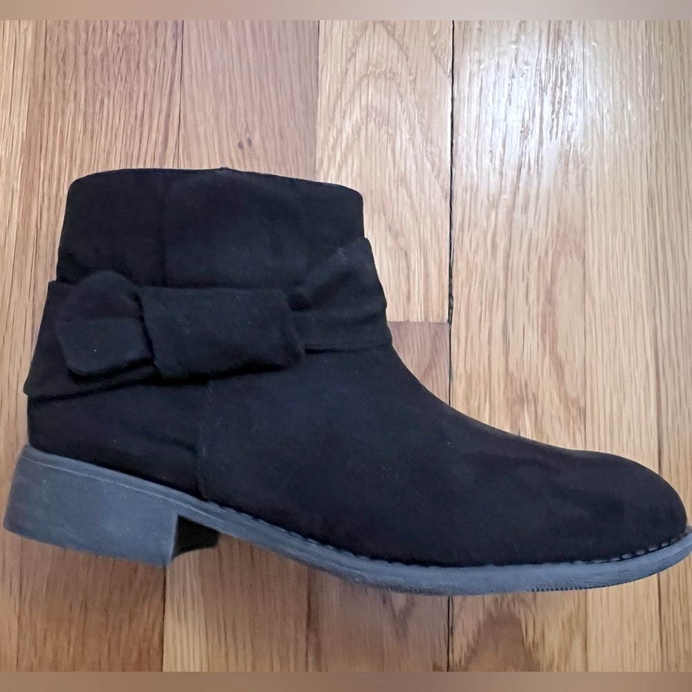 NWT Ankle Boots